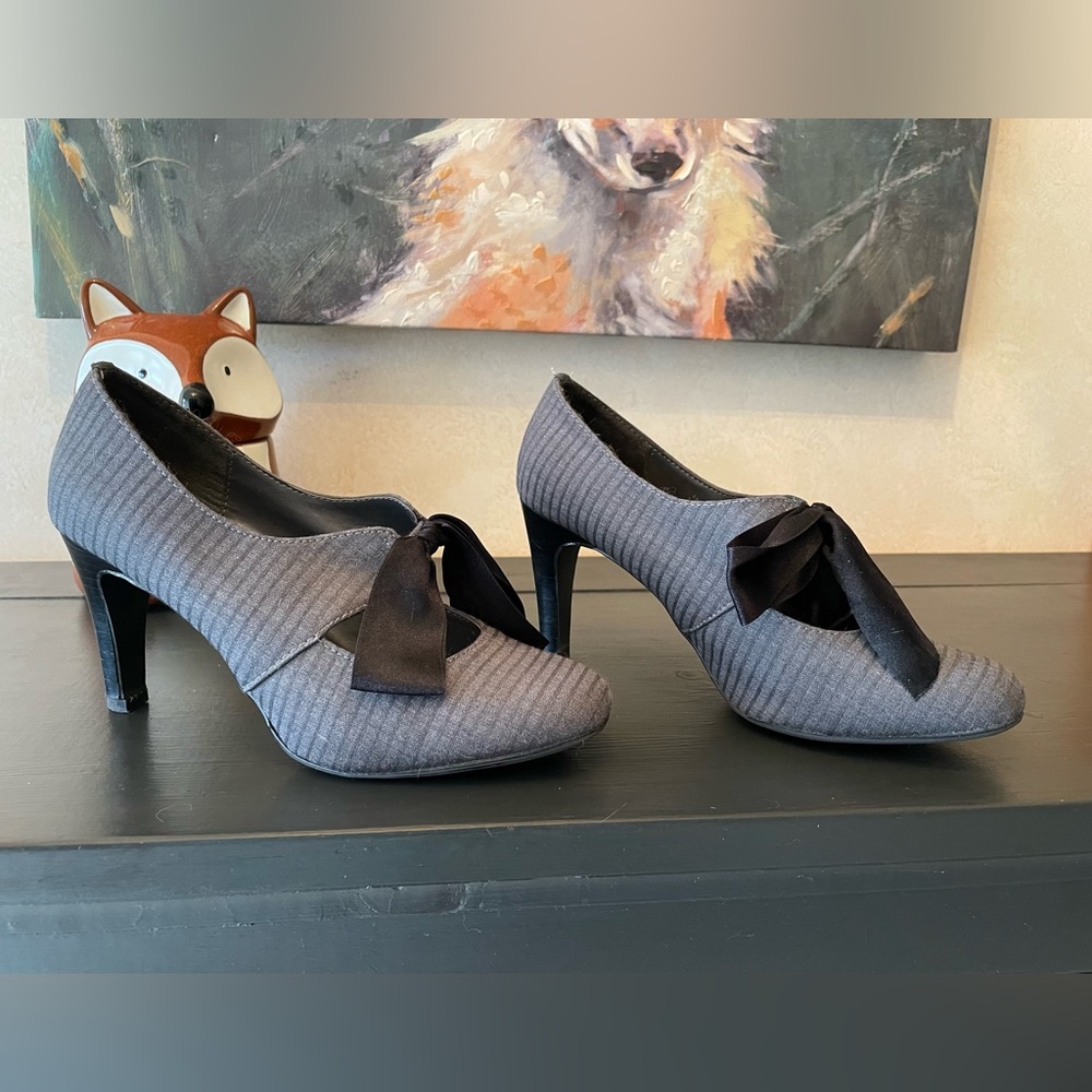 Black and Grey Heels with Bow